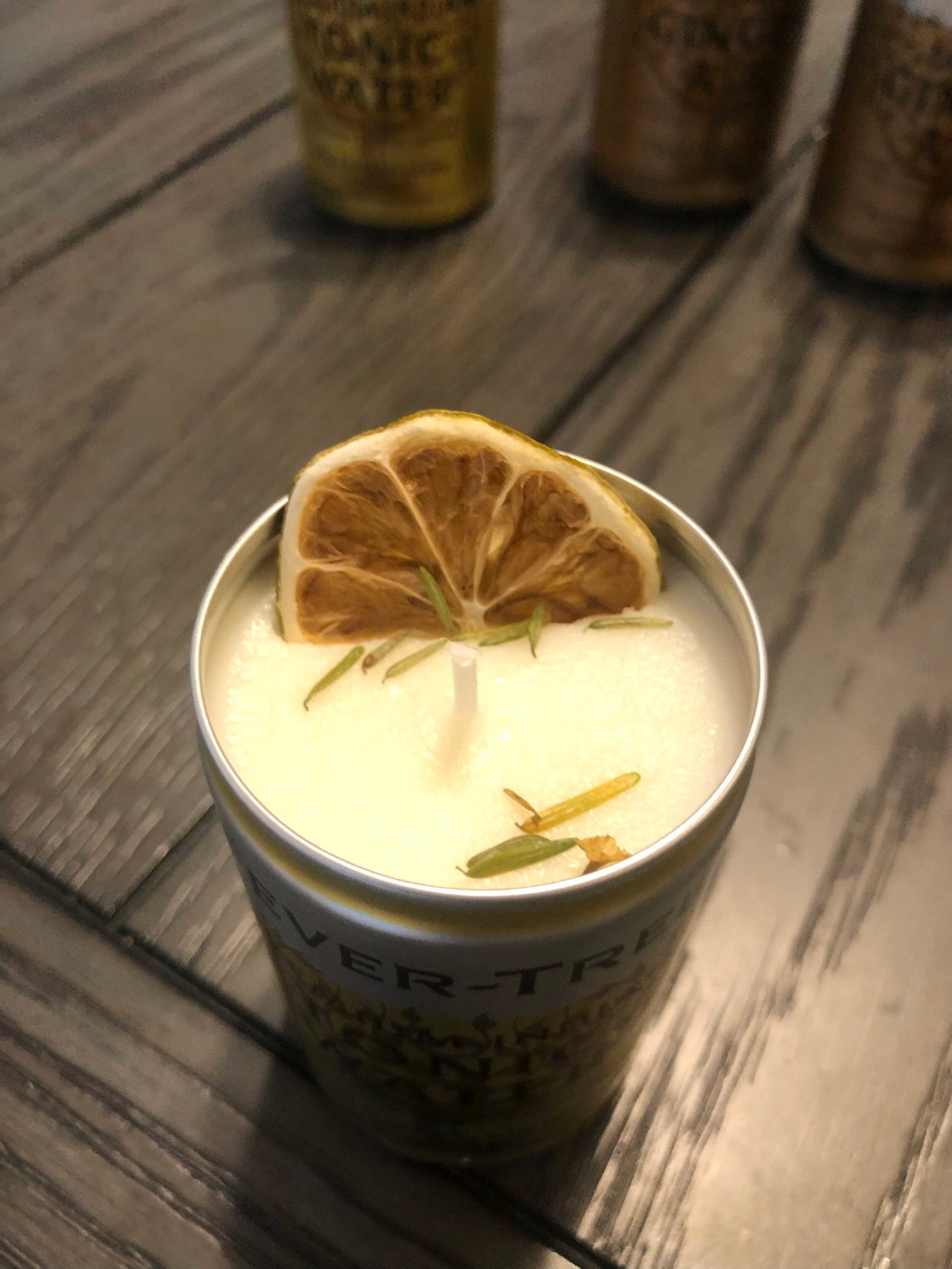 "Gin and Tonic"
 cocktail inspired soy    candles